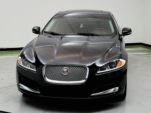 2014 Jaguar XF SC