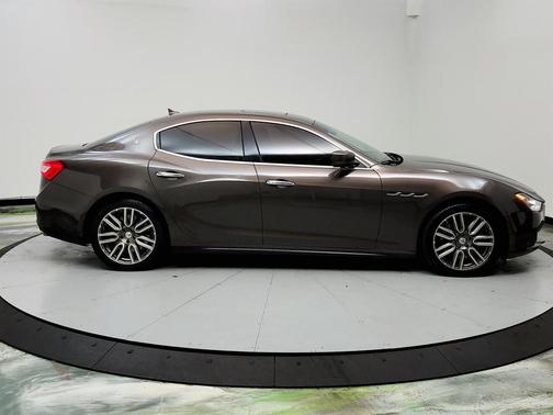 2016 Maserati Ghibli S