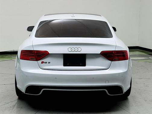 2013 Audi RS 5 4.2
