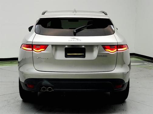 2017 Jaguar F-PACE 20d Prestige