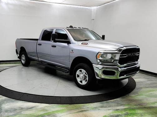 Aluminum 2021 RAM 3500 Tradesman