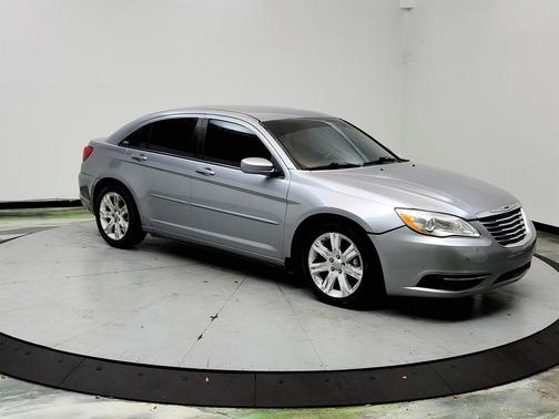Gray 2013 Chrysler 200 Touring