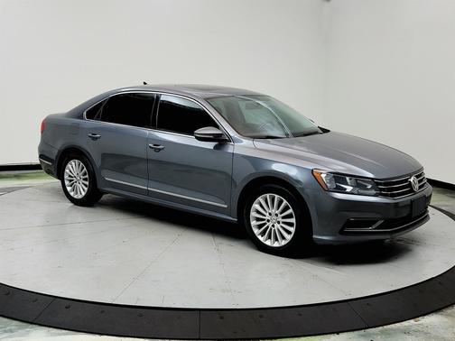 2016 Volkswagen Passat 1.8T SE