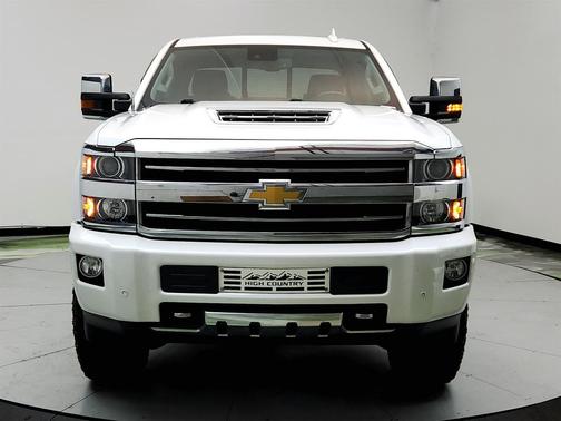 2019 Chevrolet Silverado 2500 High Country