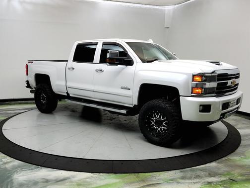 2019 Chevrolet Silverado 2500 High Country