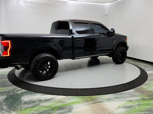 2017 Ford F-250 Platinum