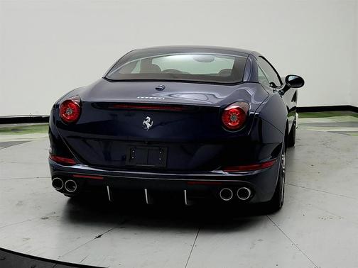 Blue (Dark) 2015 Ferrari California T