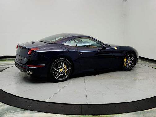 Blue (Dark) 2015 Ferrari California T