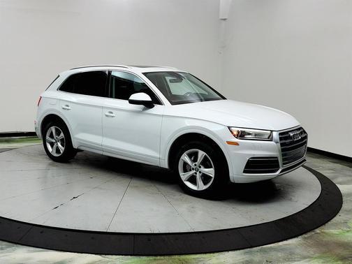 White 2020 Audi Q5 45 Premium