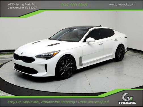 White 2018 Kia Stinger Premium