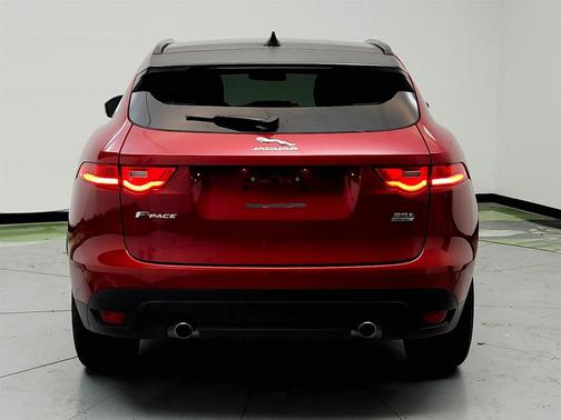 2018 Jaguar F-PACE 25t Prestige