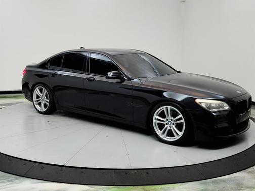 2014 BMW 740 740i
