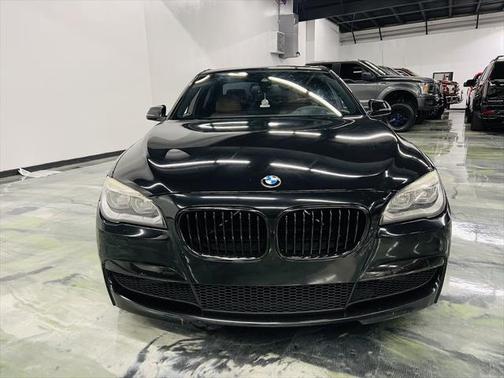 2014 BMW 740 i