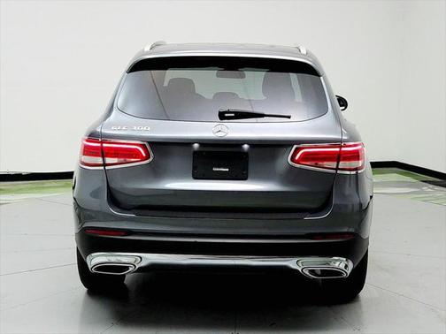 2016 Mercedes-Benz GLC 300 Base