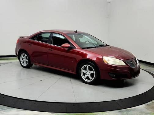 Red 2009 Pontiac G6 SE
