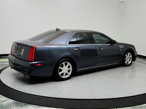 2010 Cadillac STS Luxury