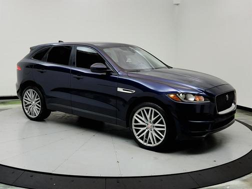 2017 Jaguar F-PACE 35t