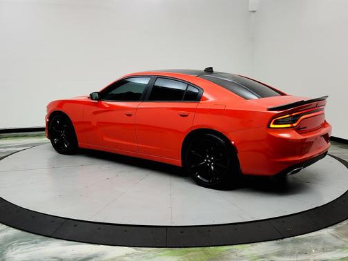 2017 Dodge Charger SXT