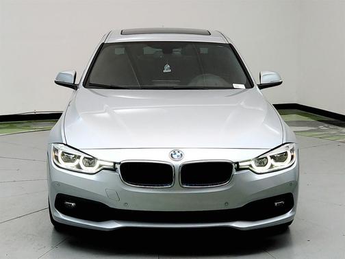 2018 BMW 320 i