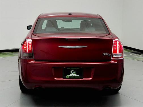 2014 Chrysler 300 S