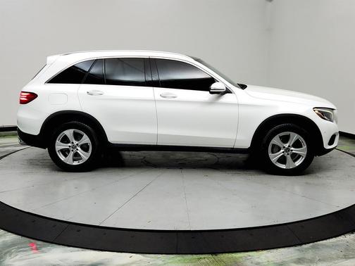 2018 Mercedes-Benz GLC 300 Base
