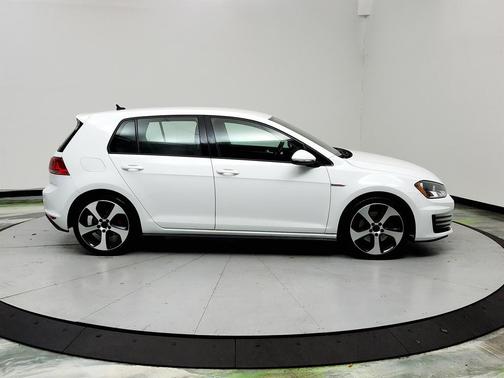 2017 Volkswagen Golf GTI 2.0T S 4-Door