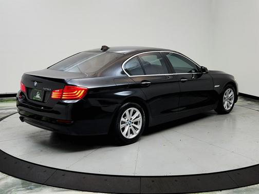 2016 BMW 528 528i