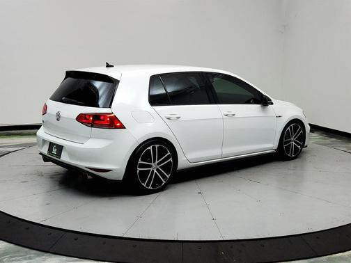 White 2017 Volkswagen Golf GTI 2.0T S 4-Door