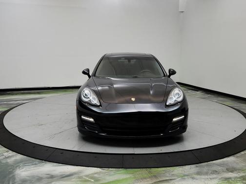 2012 Porsche Panamera 4