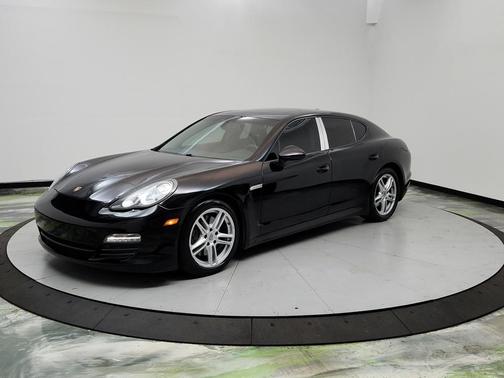 2012 Porsche Panamera 4