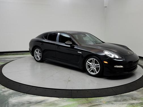 2012 Porsche Panamera 4