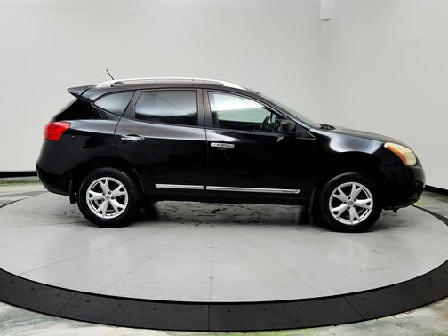 2011 Nissan Rogue SV
