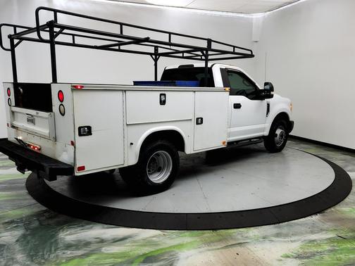 2017 Ford F-350 XL