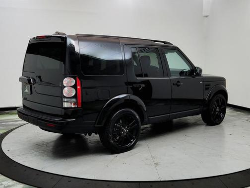 2015 Land Rover LR4 Base