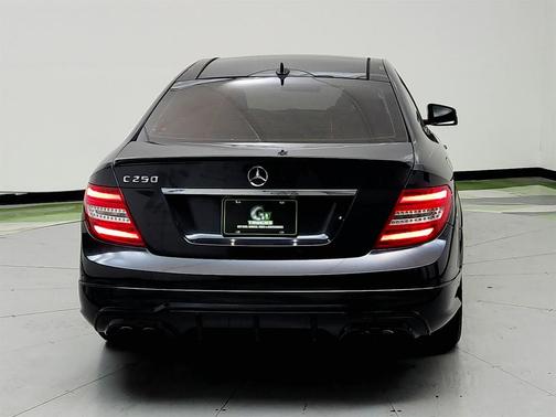 2015 Mercedes-Benz C-Class C250