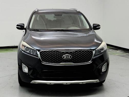 2016 Kia Sorento SX