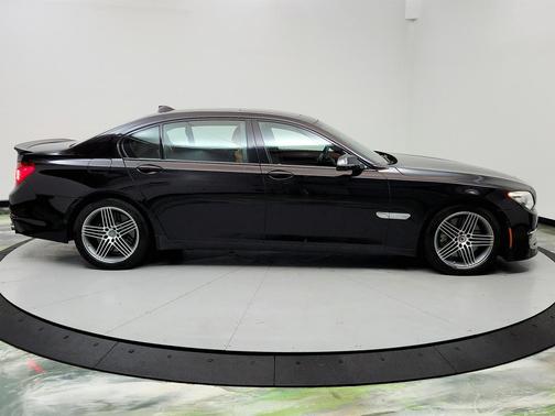 2013 BMW 750 I