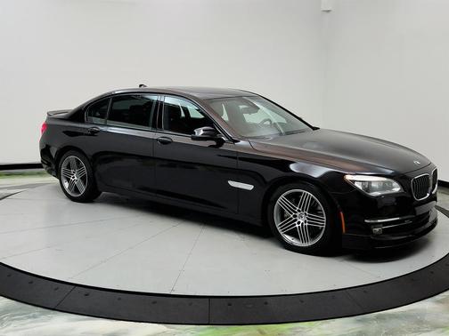 2013 BMW 750 I