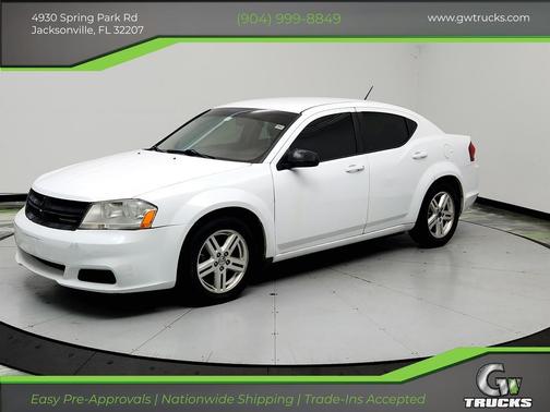 White 2011 Dodge Avenger Mainstreet