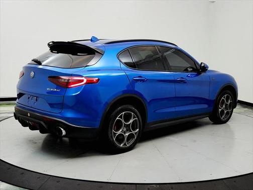 2018 Alfa Romeo Stelvio Sport