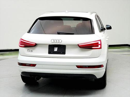 2018 Audi Q3 Premium