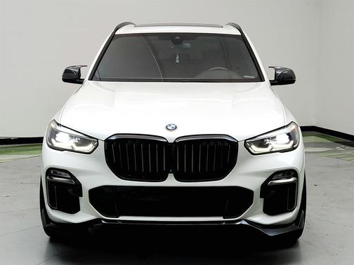 2020 BMW X5 M50i