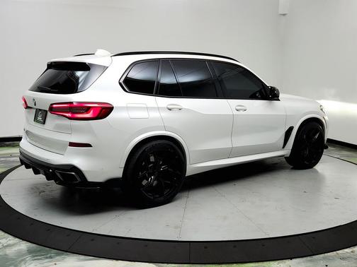 2020 BMW X5 M50i