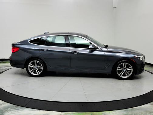 2018 BMW 330 Gran Turismo 330xi