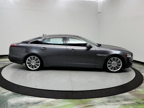 2016 Jaguar XJ XJL Supercharged