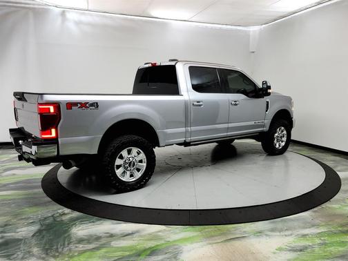 Aluminum 2022 Ford F-250 Lariat