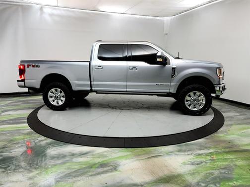 Aluminum 2022 Ford F-250 Lariat