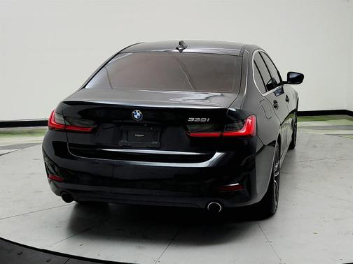 Black 2019 BMW 330 330i