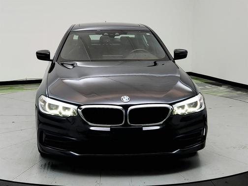 2019 BMW 530 530xi