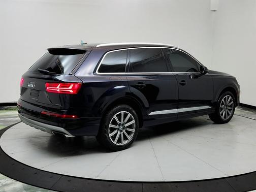 2017 Audi Q7 2.0T Premium
